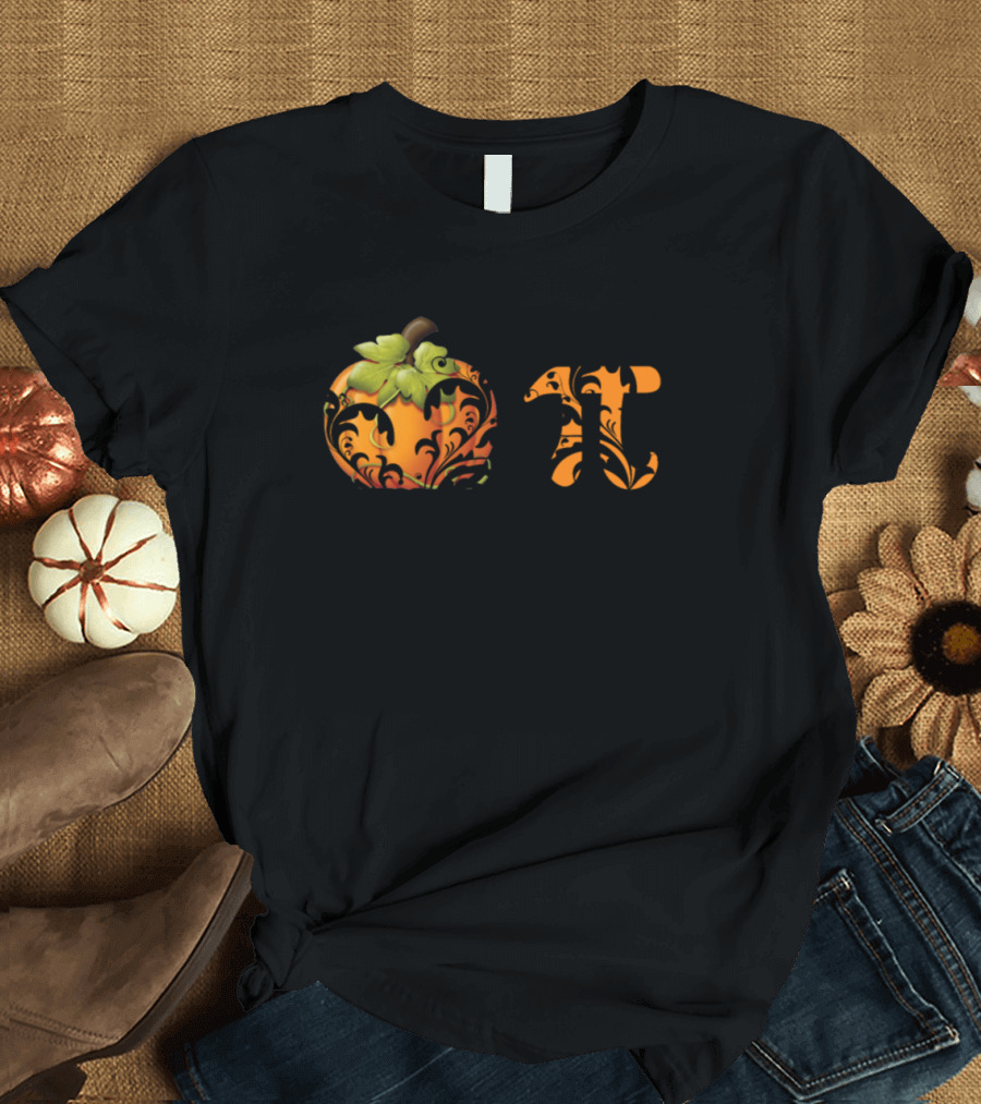 Pumpkin Pi Swirl Design Funny Halloween Math Lover T-Shirt