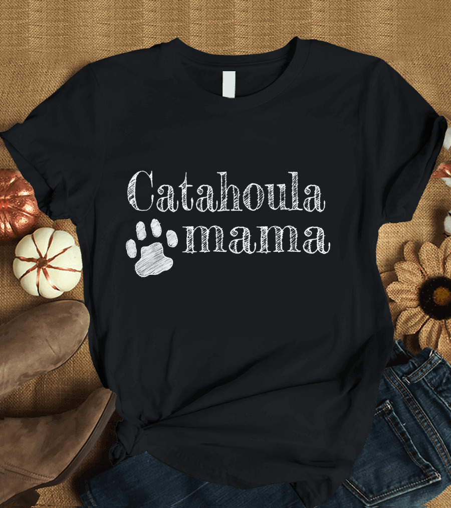 Catahoula Mama Paw Prints T-Shirt