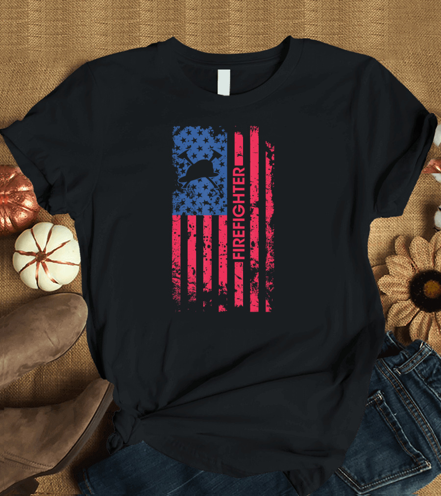 Firefighter American Flag Patriotic 4th of July Helmet Stars Stripes T-Shirt