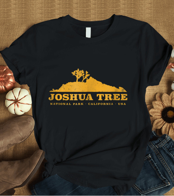 T-Shirt: Joshua Tree National Park California USA Hiking Camping T-Shirt Joshua Tree National Park California USA Hiking Camping T-Shirt