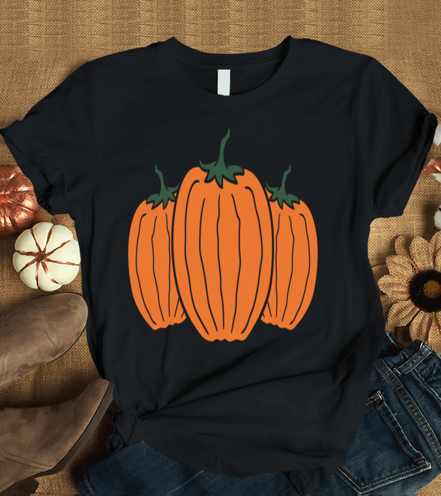 Three Pumpkins Halloween Fruit Round T-Shirt