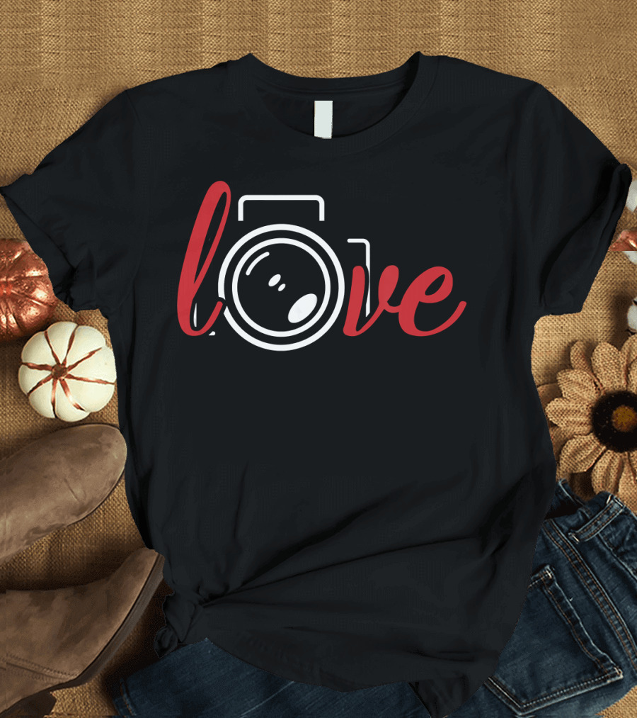 Love Camera Photography Enthusiast T-Shirt
