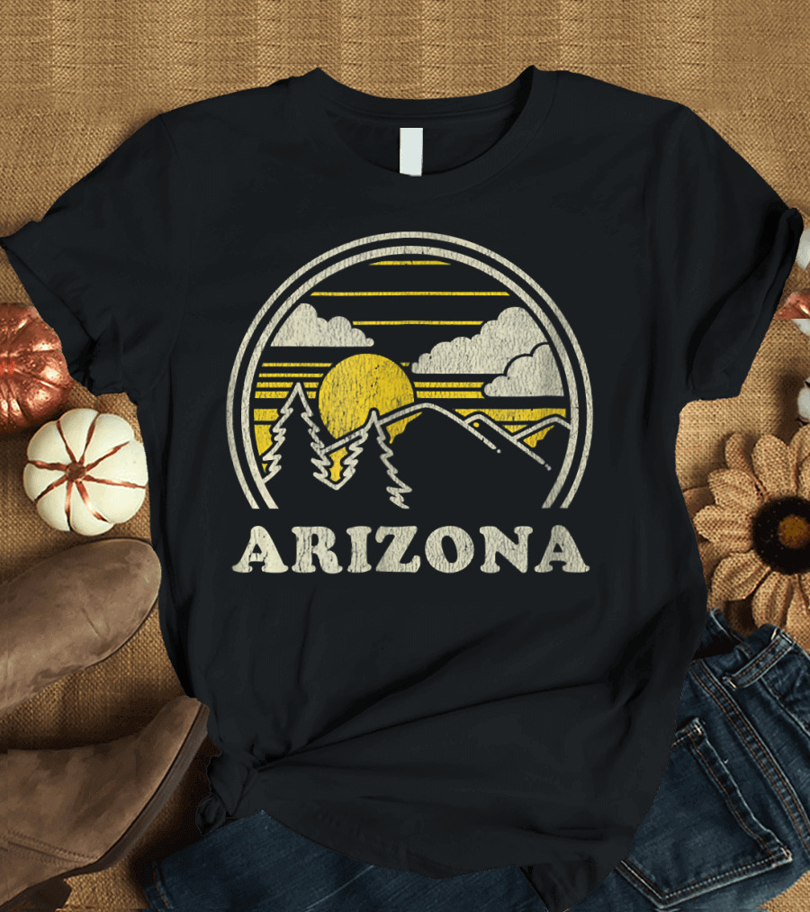 Arizona Vintage Hiking Mountain Sunset Scene T-Shirt