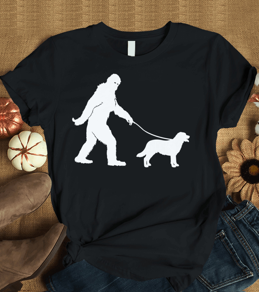 Bigfoot Sasquatch Walking Labrador Dog Love Iconic T-Shirt