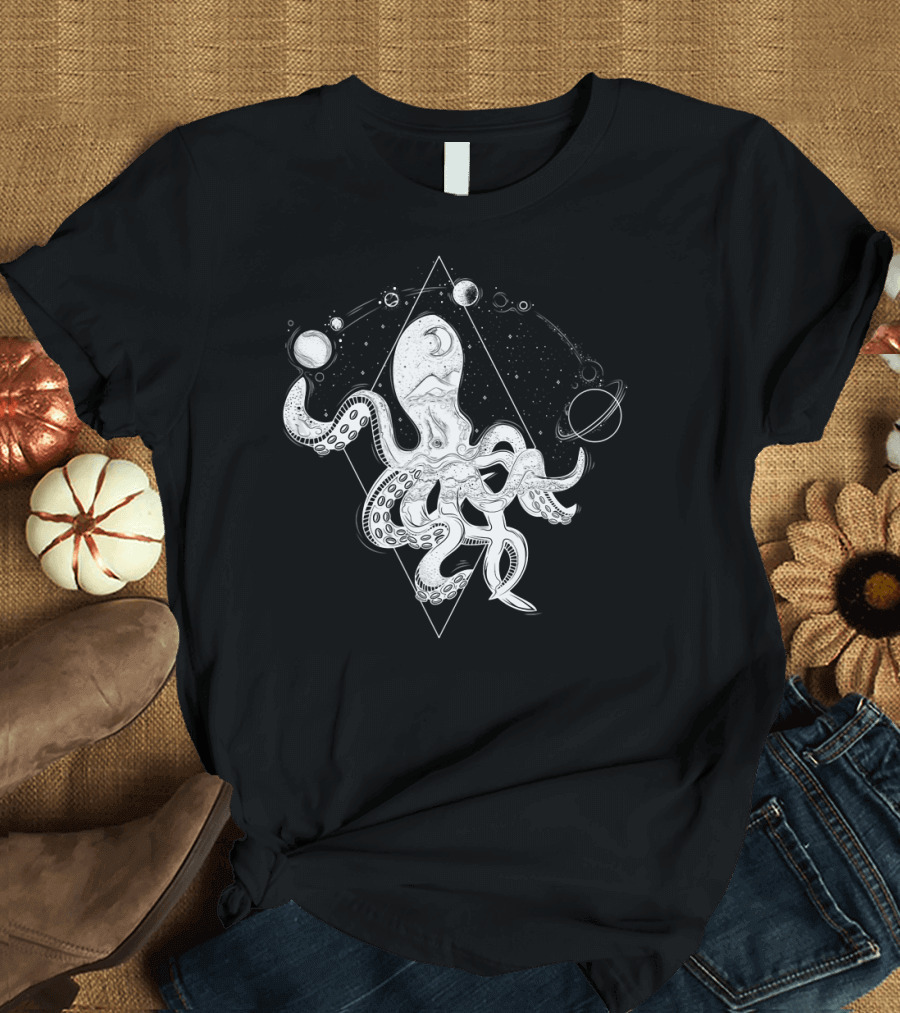 Galaxy Octopus Cosmic Planet Juggling T-Shirt