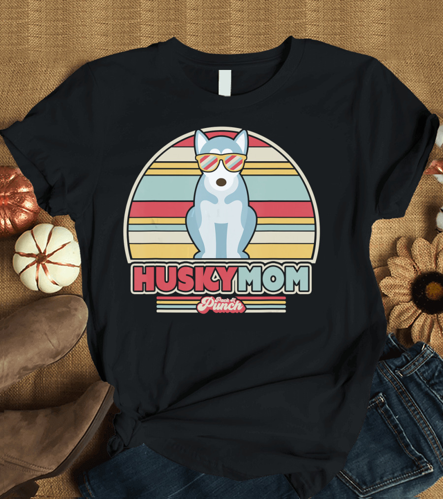 Husky Mom Retro Style Pack a Punch T-Shirt