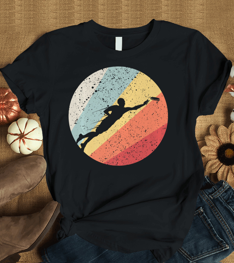 Vintage Ultimate Frisbee Retro Rainbow Silhouette Circle T-Shirt