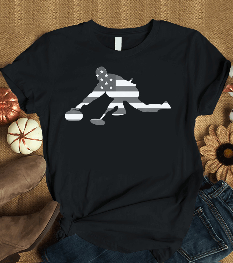 Vintage USA Flag Curling Rock Stone Roari Player T-Shirt