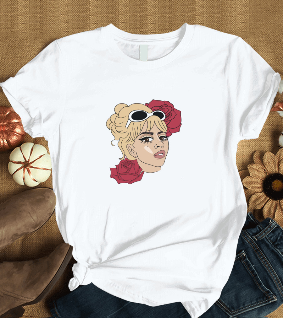kali uchis blonde sunglasses red roses T-Shirt