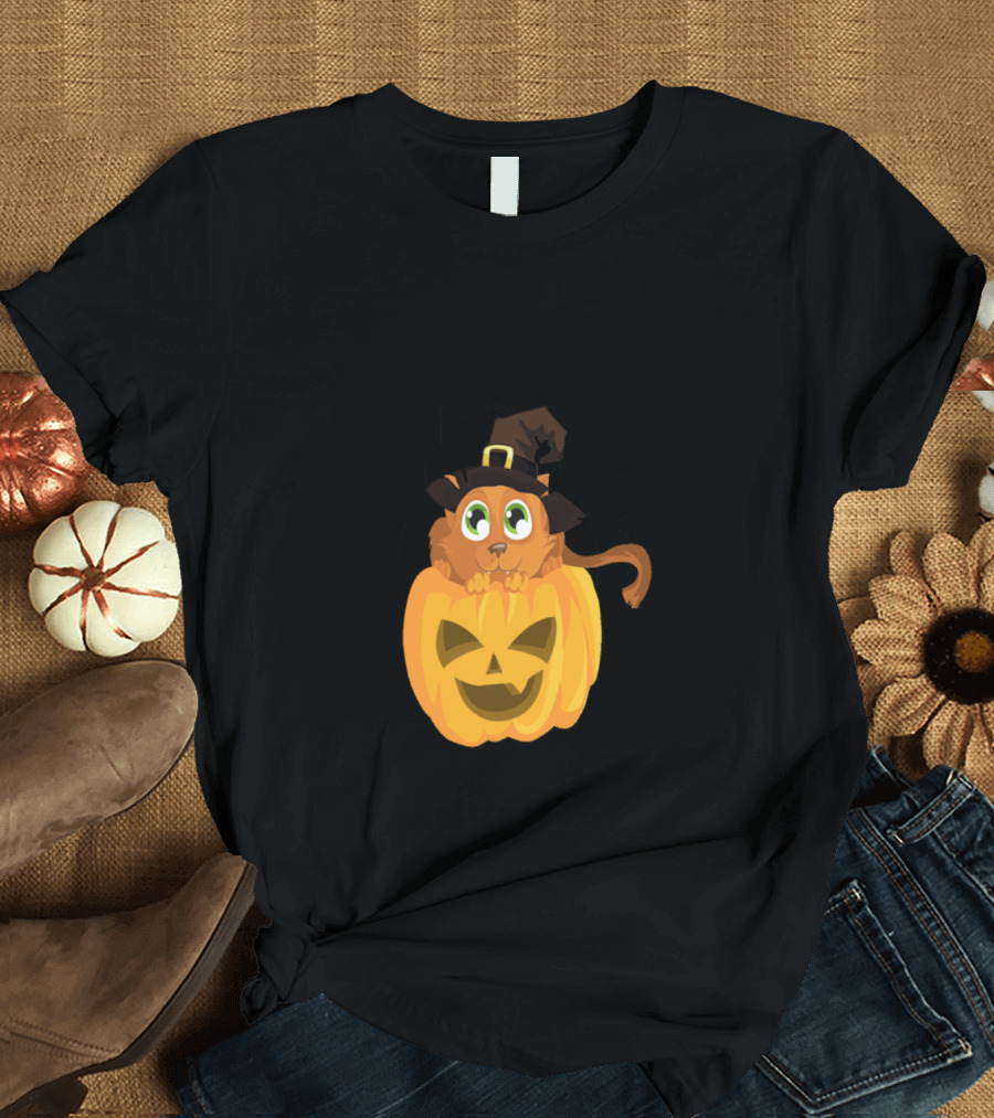 Halloween Cat with Witch Hat Inside Jack-O'-Lantern Pumpkin T-Shirt