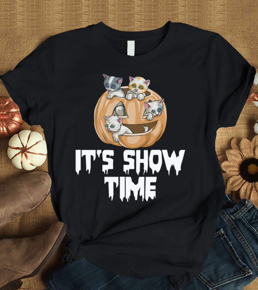 Cats in Pumpkin It's Show Time T-Shirt