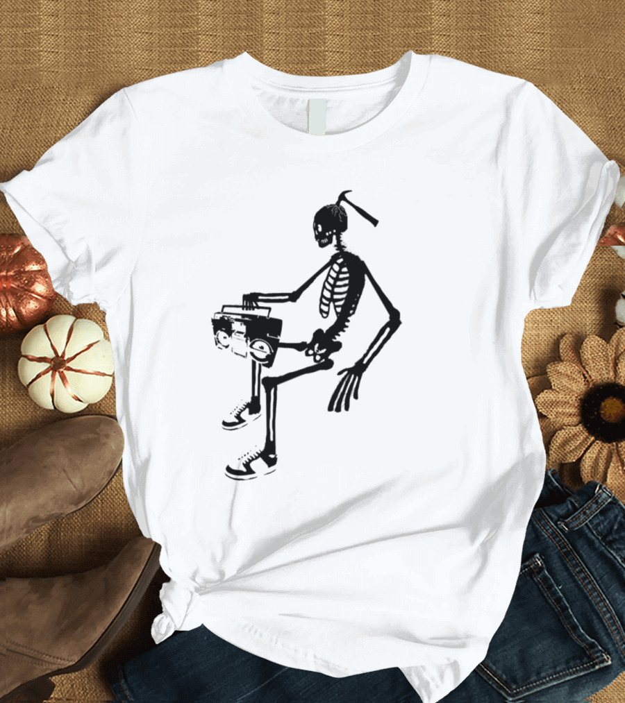 White MMSloW Boombox Skeleton Show T-Shirt