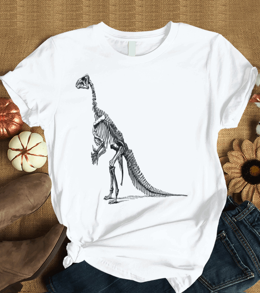 Iguanodon Dinosaur Skeleton Paleontology Replica T-Shirt