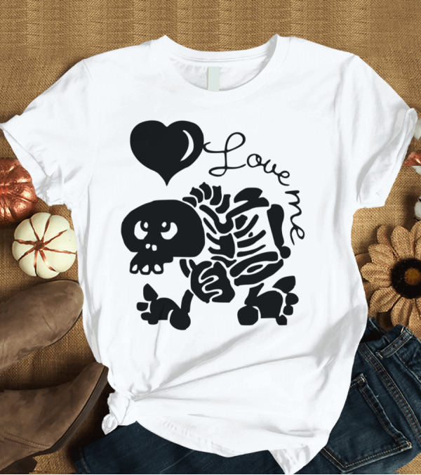 T-Shirt: Love Me Skeleton with Heart Balloon T-Shirt Love Me Skeleton with Heart Balloon T-Shirt