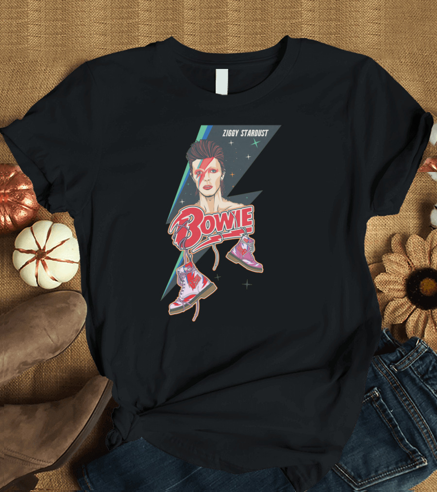 Ziggy Stardust Bowie Lightning Bolt and Red Boots T-Shirt