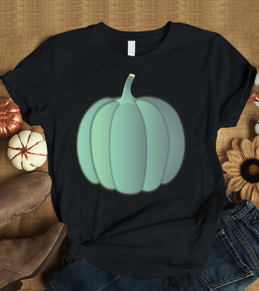 Emerald Glow Crown Pumpkin Radiating Elegance T-Shirt