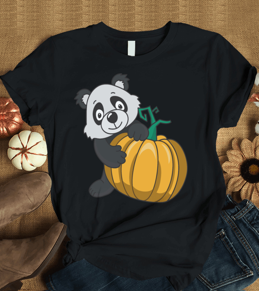 Panda Bear Hugging Halloween Pumpkin T-Shirt