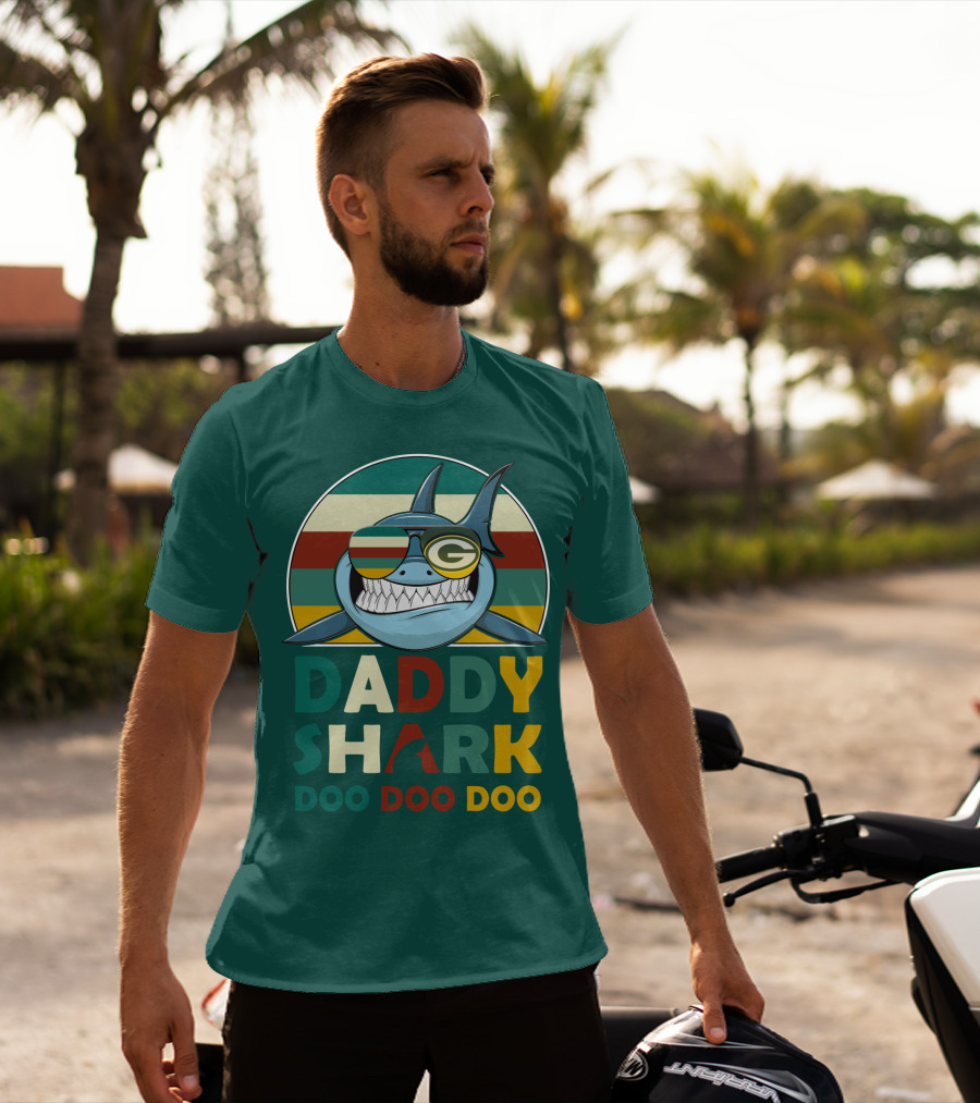 Daddy Shark Green Bay Packers Doo Doo Doo T-Shirt