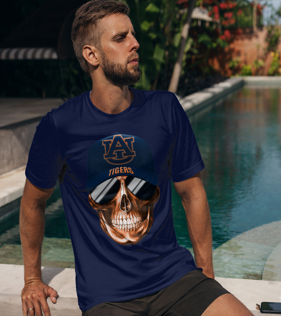 Auburn Tigers Skull With Au Logo Hat And Sunglasses T-Shirt