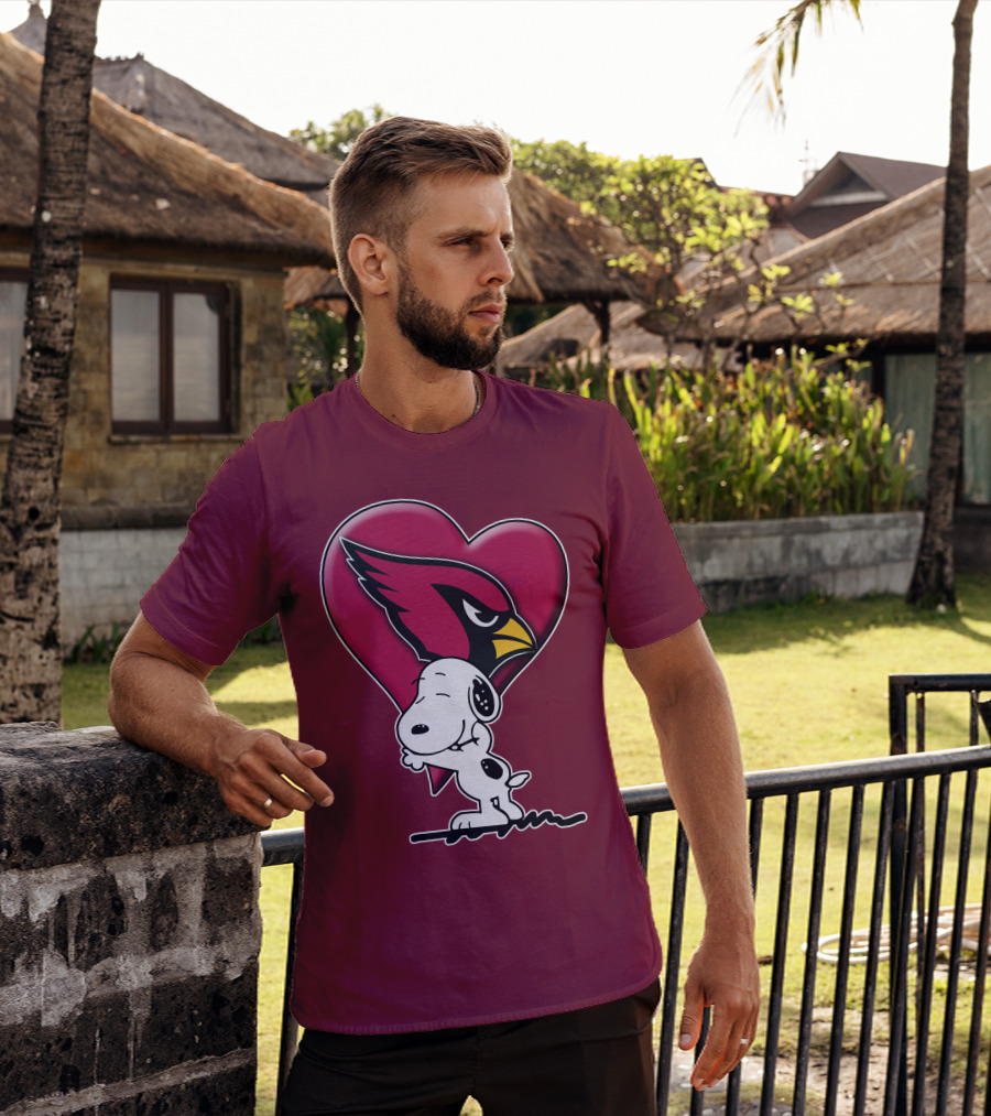 Snoopy Hugging Heart Arizona Cardinals T-Shirt