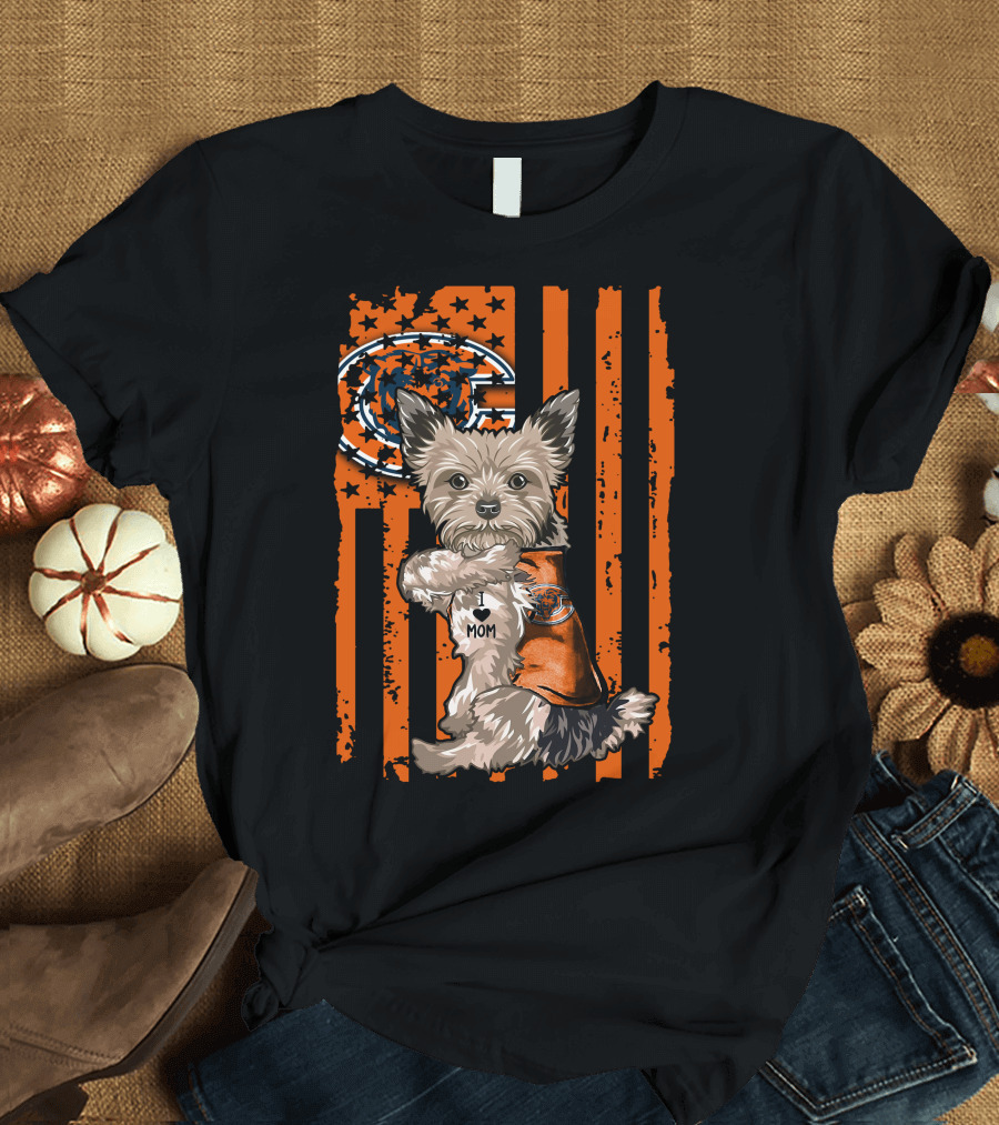 Yorkshire Terrier I ♥ Mom Chicago Bears T-Shirt