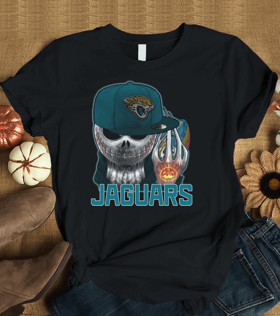 Jackskull Jaguars Halloween Skull Holding Pumpkin with Jaguars Logo Hat T-Shirt