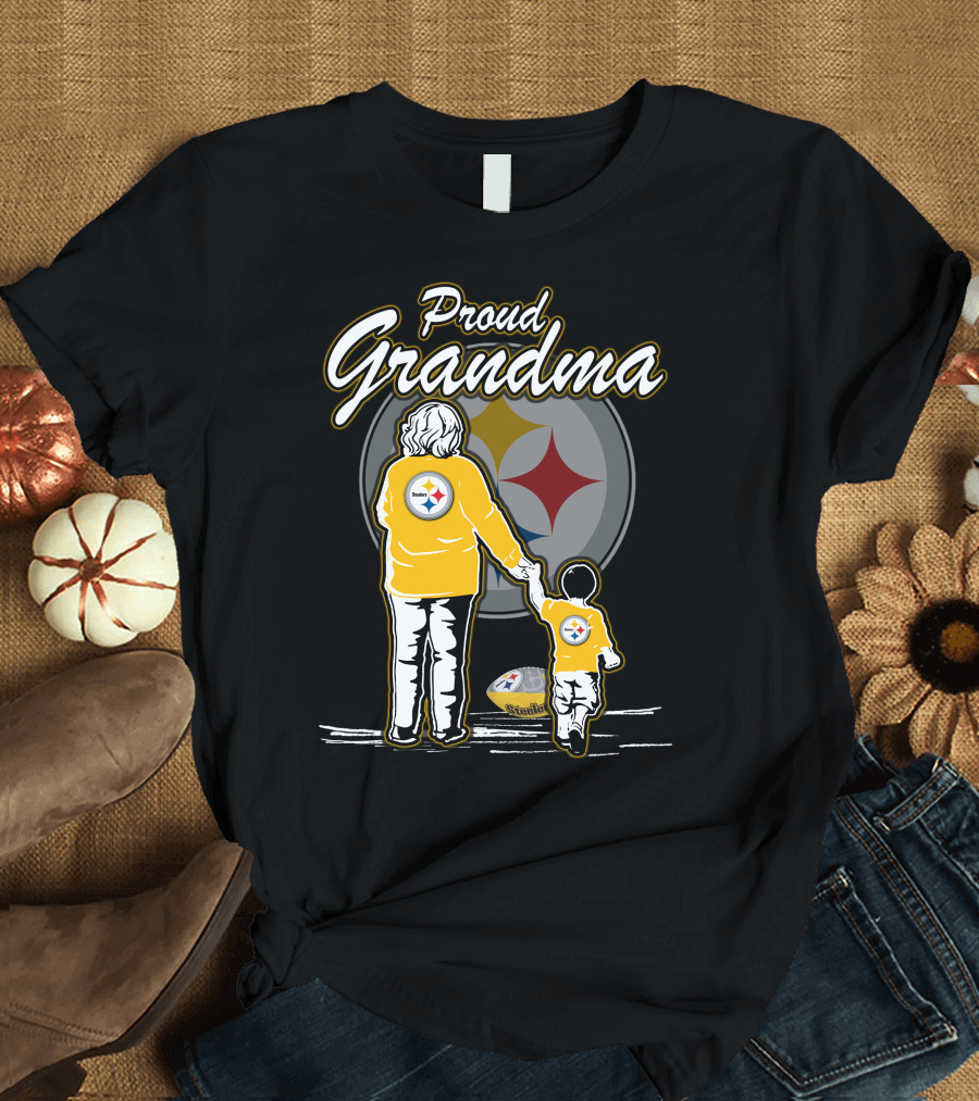 Proud Grandma Pittsburgh Steelers Football Family Fan T-Shirt