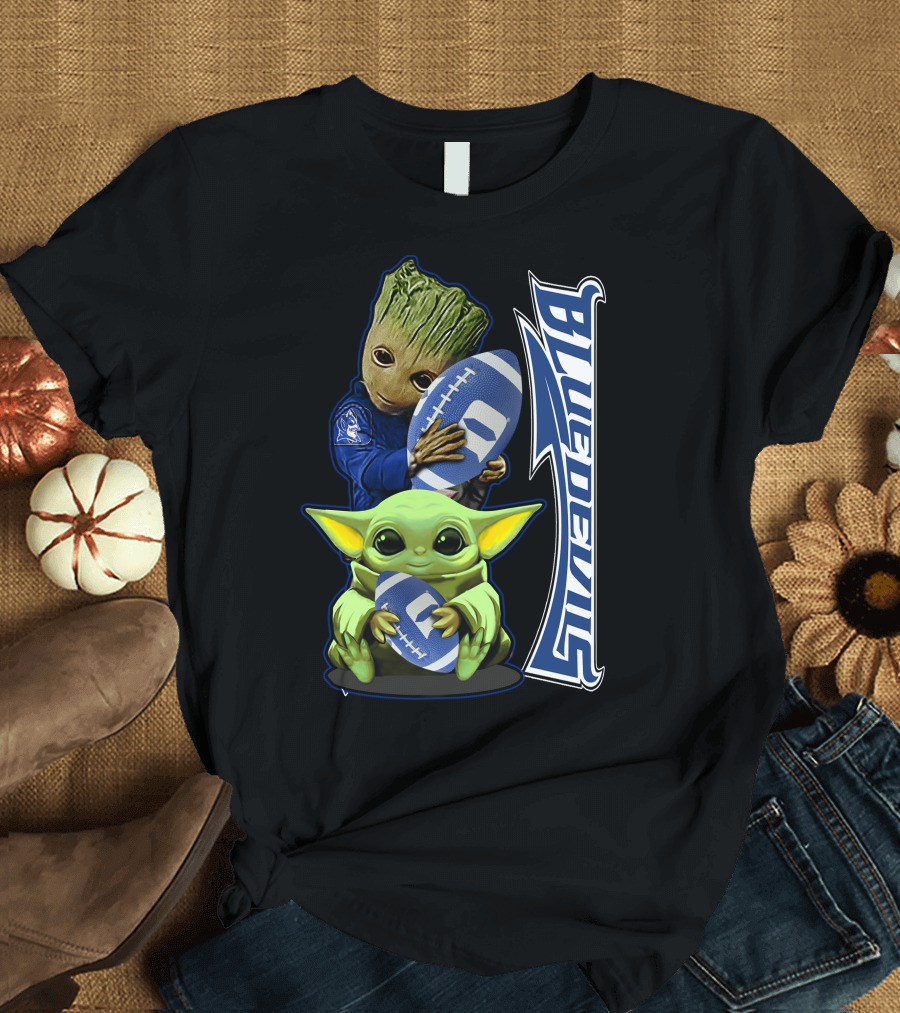 Grzd Duke Blue Devils Groot and Baby Yoda Holding Football T-Shirt