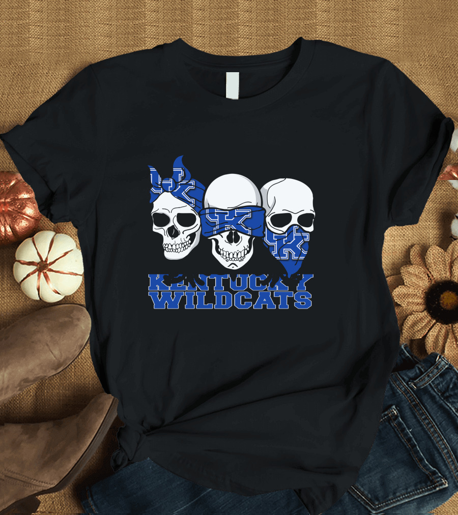 Kentucky Wildcats Three Skulls with Bandanas and Bow T-Shirt