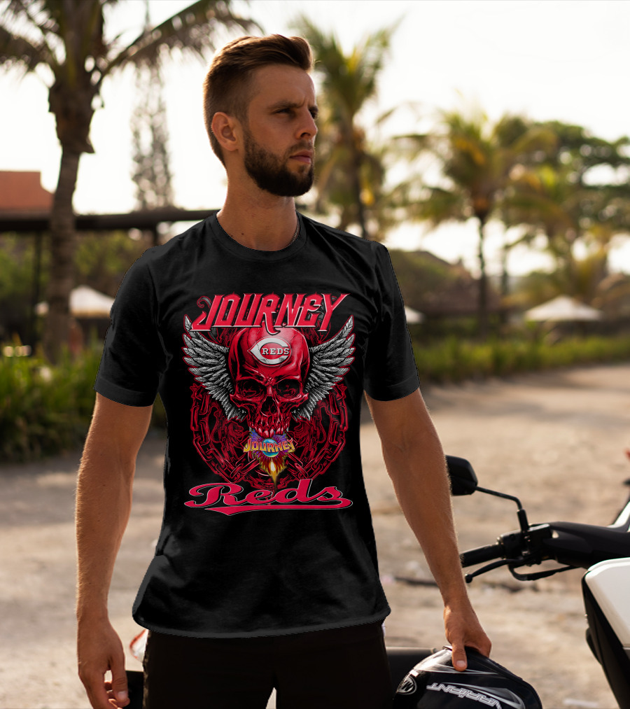 Journey Reds Skull With Wings And Chains T-Shirt