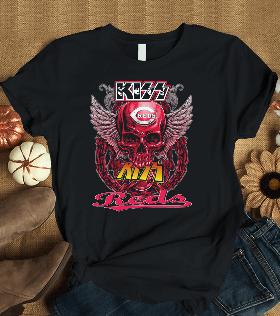 KISS Reds Cincinnati Skull Wings Chains T-Shirt