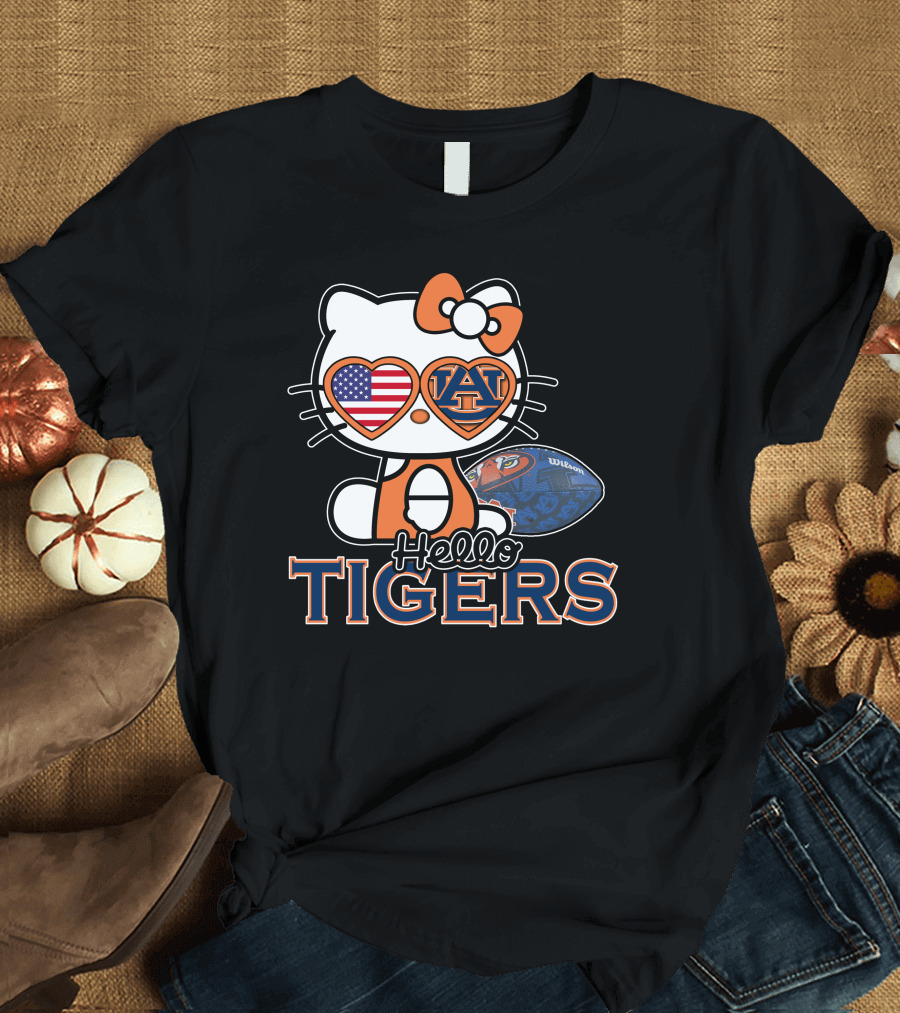 Hello Kitty Auburn Tigers Football USA T-Shirt