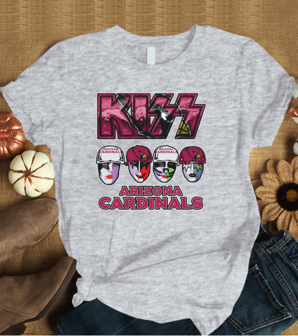 T-Shirt: Kiss Arizona Cardinals Rock Band Helmet Faces T-Shirt Kiss Arizona Cardinals Rock Band Helmet Faces T-Shirt