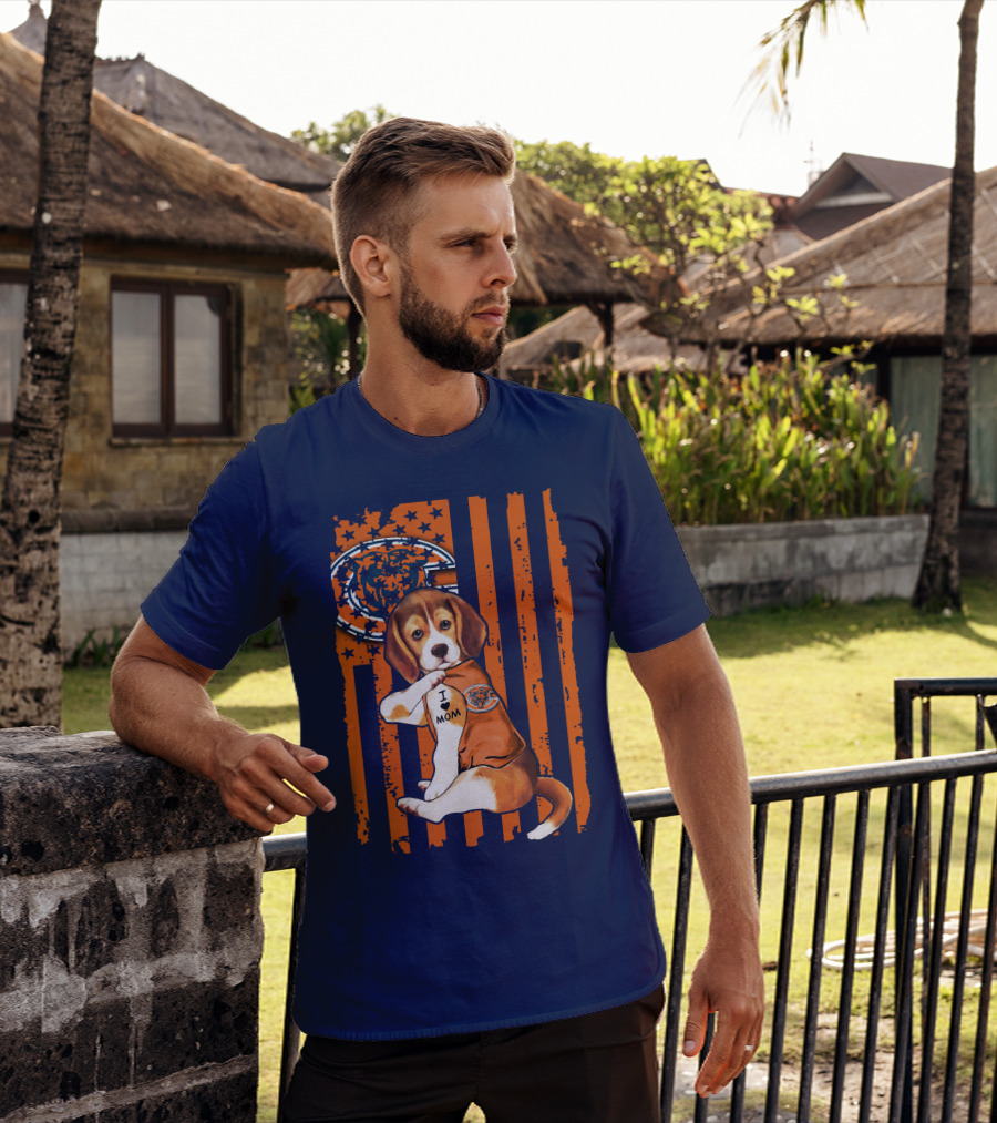 Beagle I Love Mom Chicago Bears Fan Flag T-Shirt