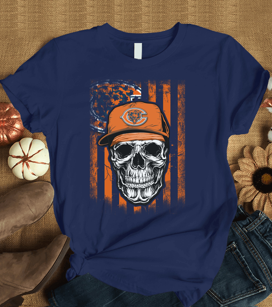 Skull V1 Chicago Bears Fan Skull Wearing Team Cap With Logo And Flag T-Shirt