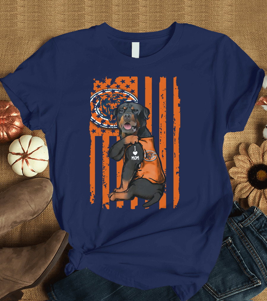 Rottweiler CHICAGO BEARS I Love Mom American Flag T-Shirt