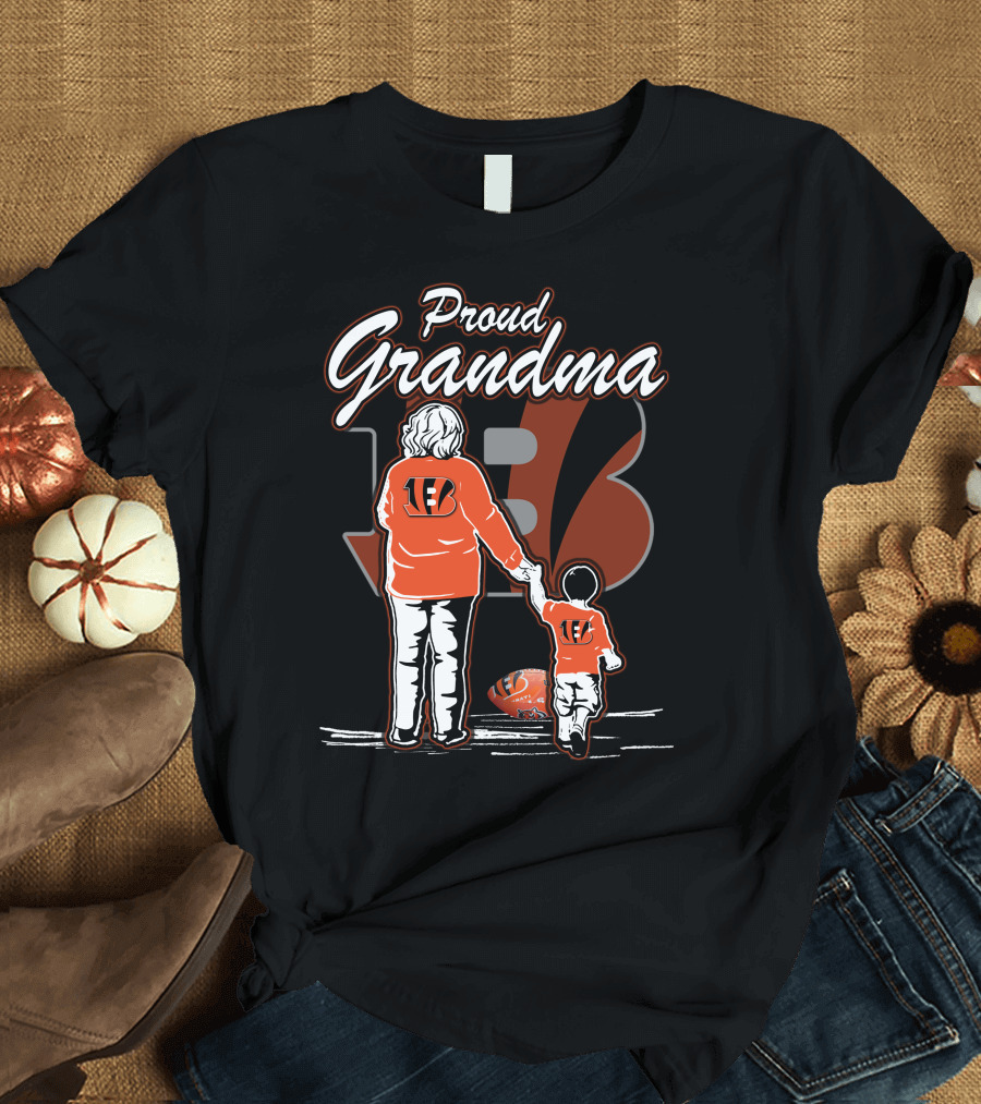 Proud Grandma Cincinnati Bengals T-Shirt