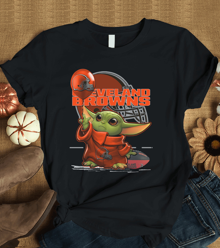 Yoda CLEVELAND BROWNS Football Helmet and Baby Yoda in Jersey T-Shirt