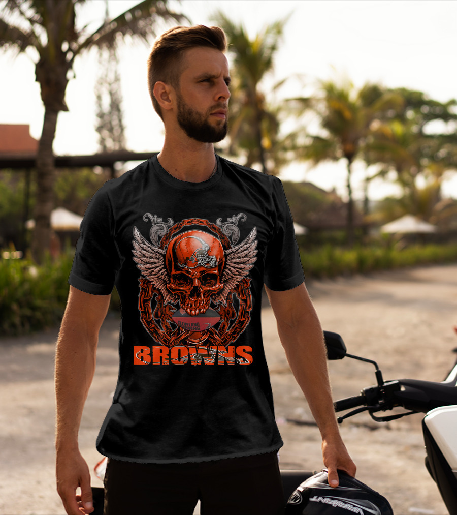 Cleveland Browns Winged Skull Football Chain T-Shirt