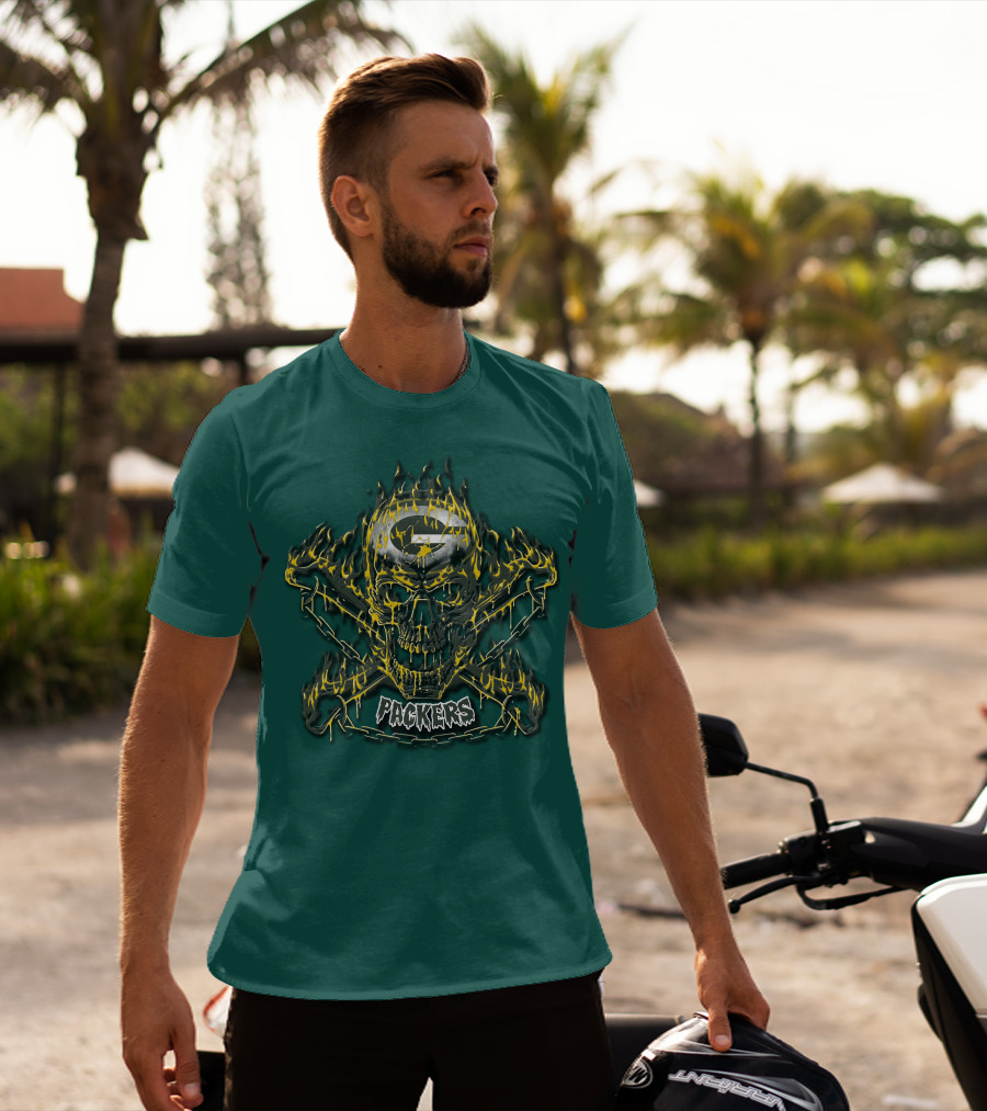 Packers Skull Flames 35 Green Bay T-Shirt