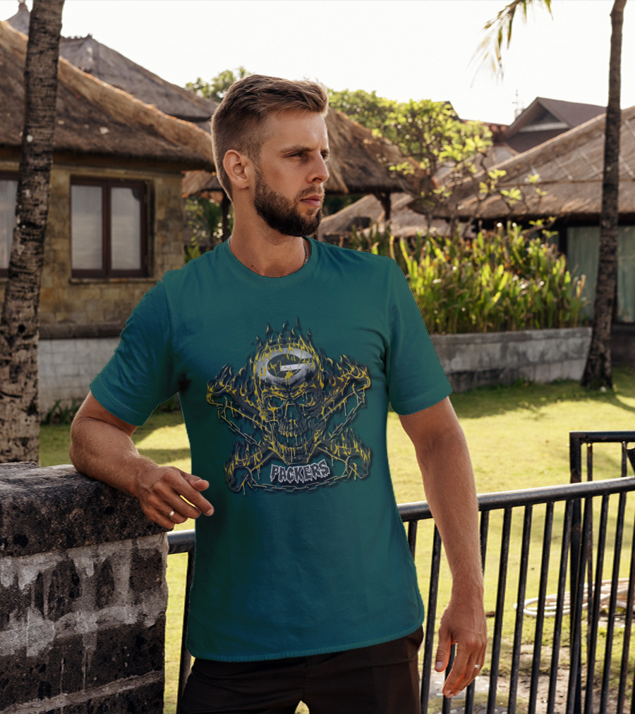 Packers Skull Flames 35 Green Bay T-Shirt