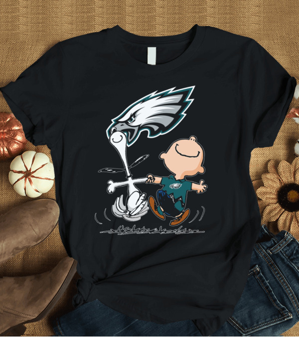 T-Shirt: Snoopy and Philadelphia Eagles Logo Dance T-Shirt Snoopy and Philadelphia Eagles Logo Dance T-Shirt