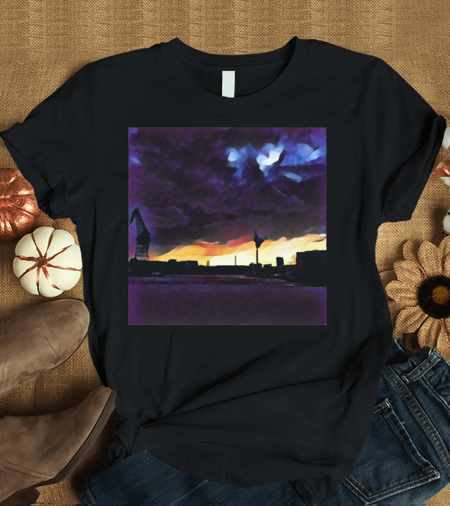 Urban Sunset Silhouette Skyline with Dramatic Purple and Orange Sky T-Shirt