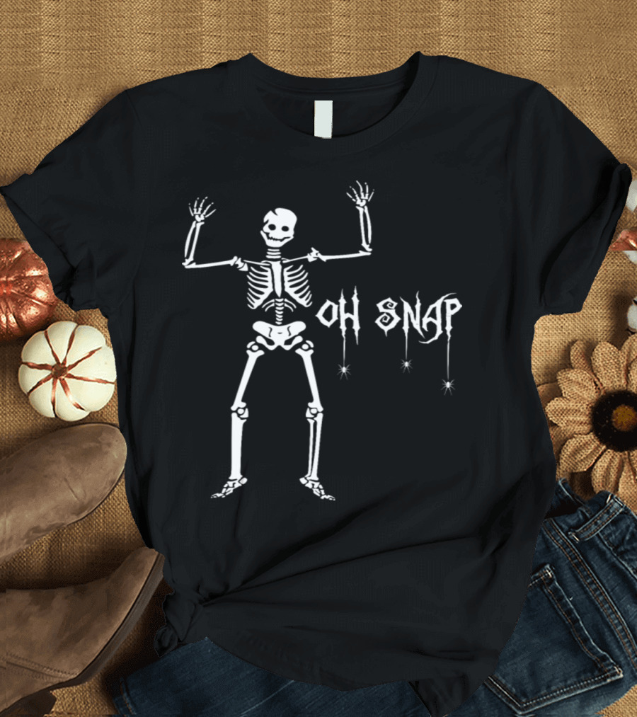 Halloween Oh Snap Skeleton Humorous Bone Fracture Pun T-Shirt