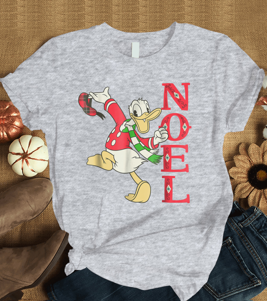 Vintage Disney Donald Duck Noel Holiday Merry Christmas T-Shirt