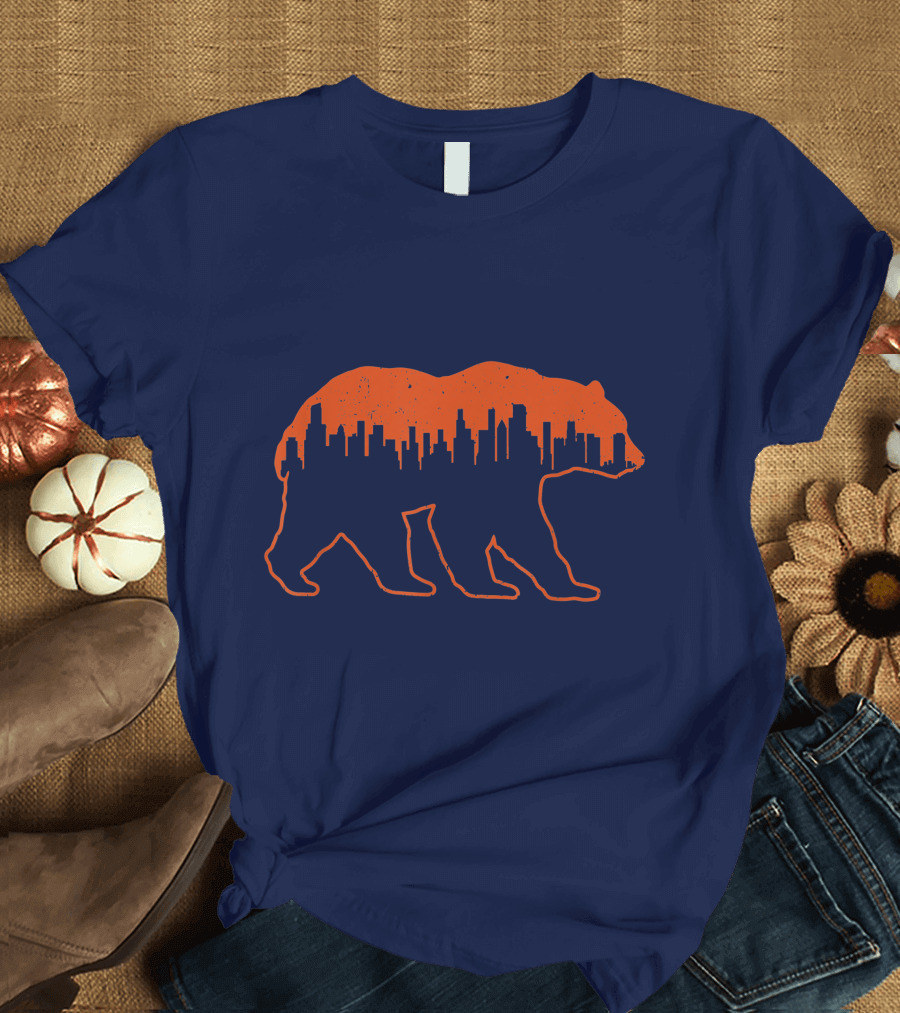 Vintage Downtown Chicago City Skyline Bear Silhouette Novelty T-Shirt