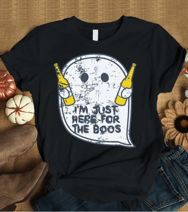 T-Shirt: Halloween Ghost Holding Beer Bottles I'm Just Here for the Boos T-Shirt Halloween Ghost Holding Beer Bottles I'm Just Here for the Boos T-Shirt