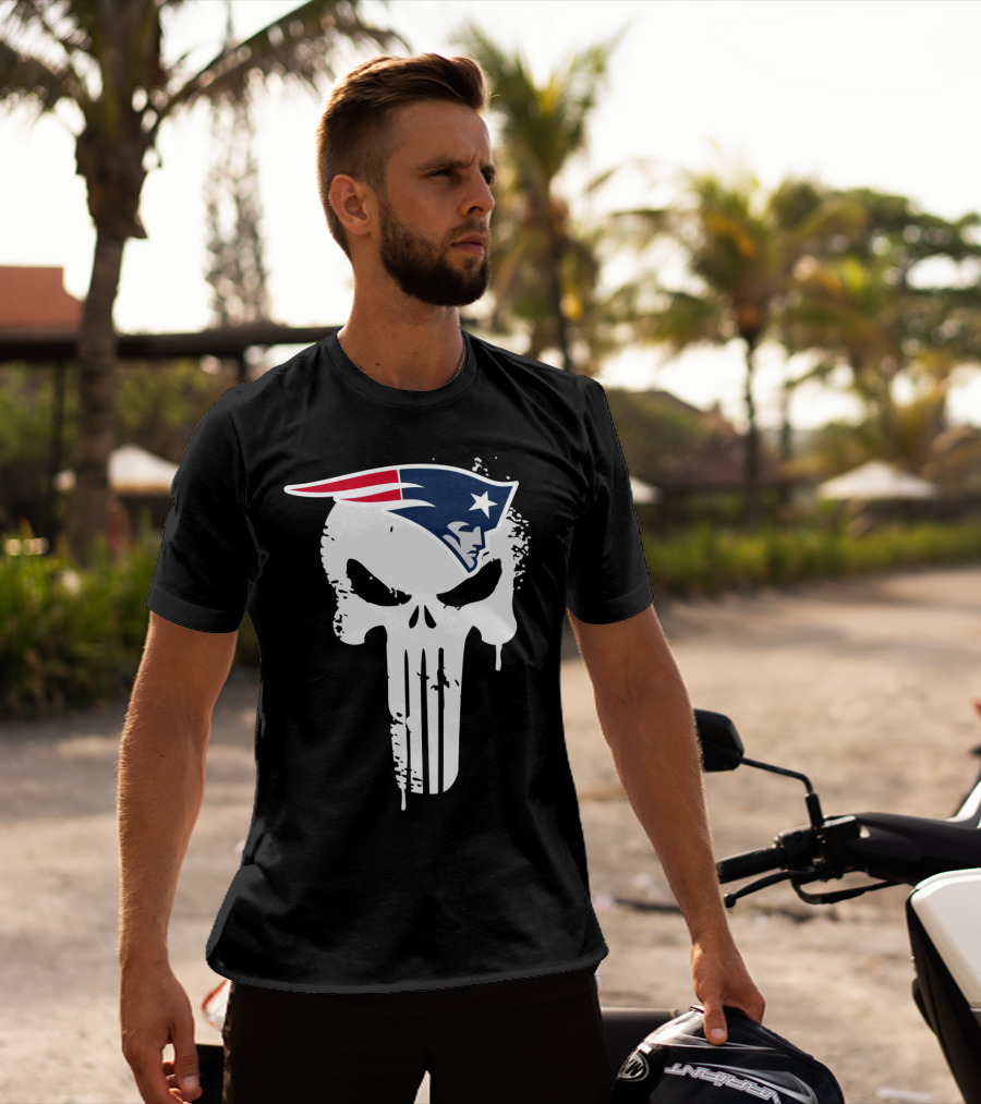 New England Patriots Punisher Skull T-Shirt