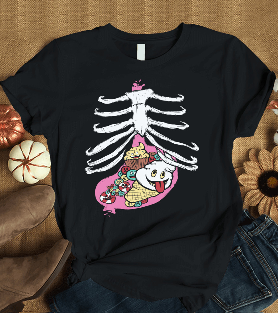 Rib Cage Candy Store with Ice Cream and Cupcake dentro de Junk Food Belly T-Shirt