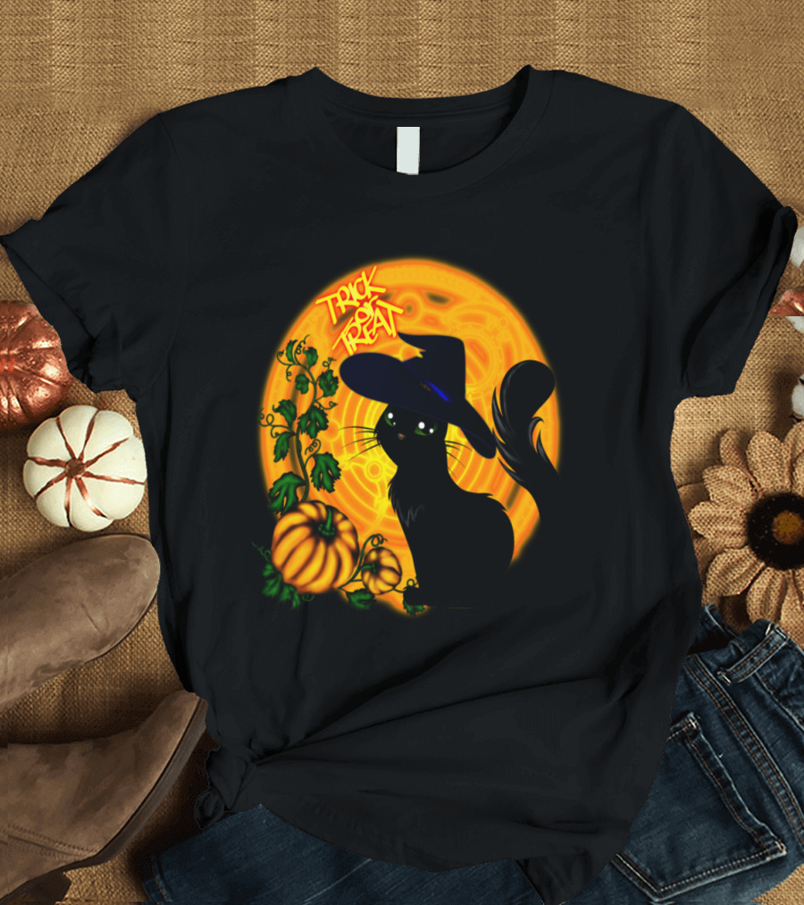 Trick Or Treat Halloween Cat with Pumpkins and Witch Hat T-Shirt